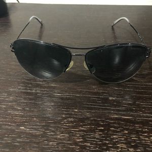 Tiffany’s aviators